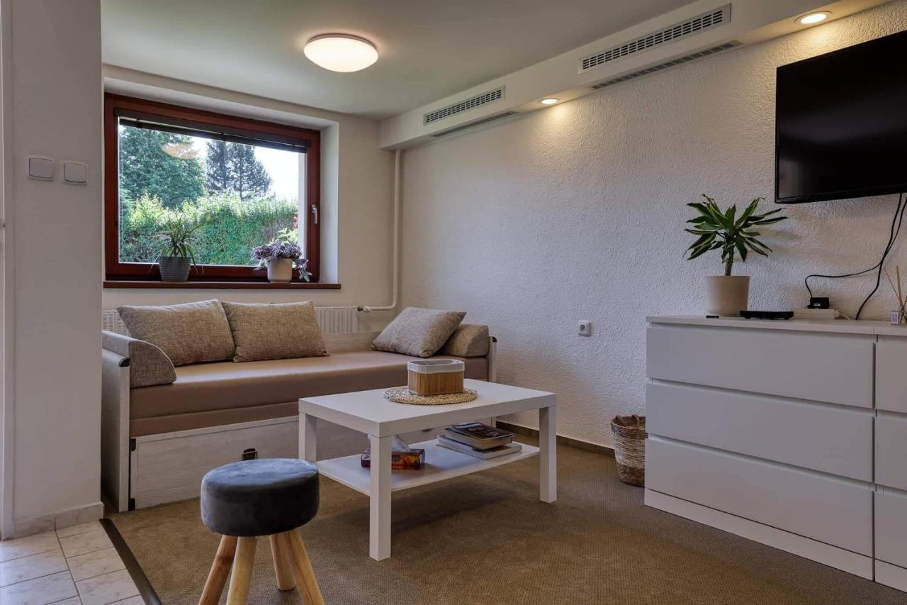 Apartman U Peciho Bela pod Pradedem Buitenkant foto